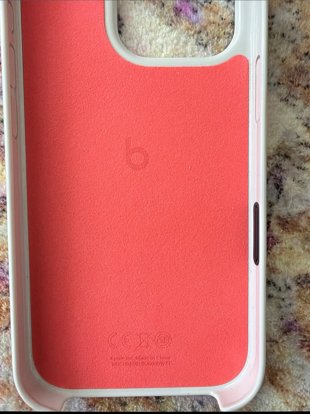 Beats Apple iPhone 16Pro Magsafe Phone Case in Summit Stone (light grey)